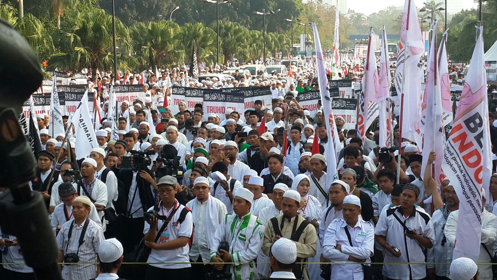 paradetauhid1
