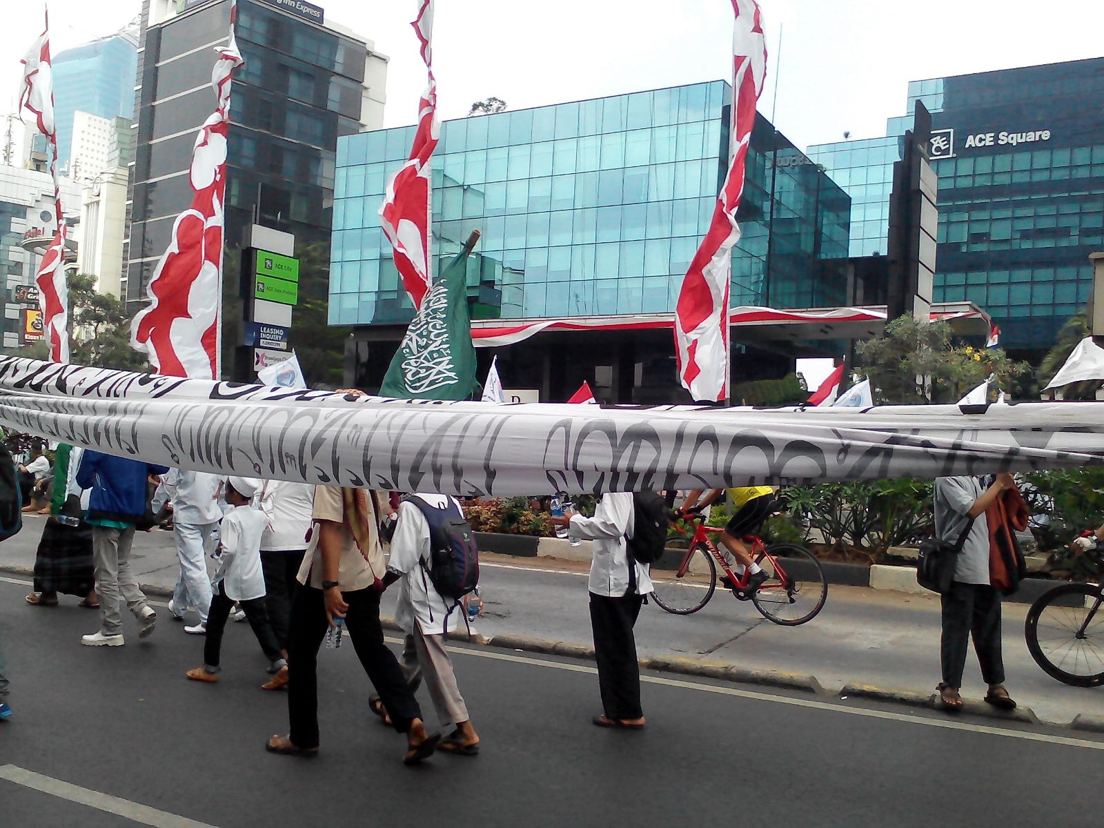 paradetauhid14